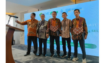 Matangkan Kesiapan Ujian 2026, Kepala MTsN 2 Sinjai Ikuti Validasi Data Peserta Ujian